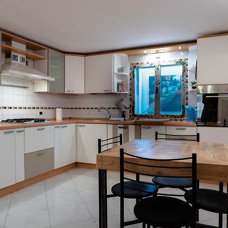 דירות פררה Casa Matilde Piano Terra 100Mq Con Parking E Piscina מראה חיצוני תמונה